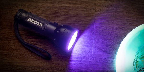 LED/UV Flashlight